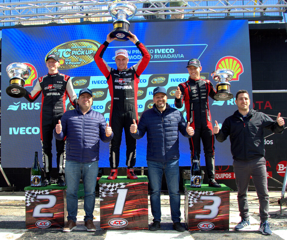 Se corrió el Gran Premio IVECO del TC Pick Up en Comodoro Rivadavia