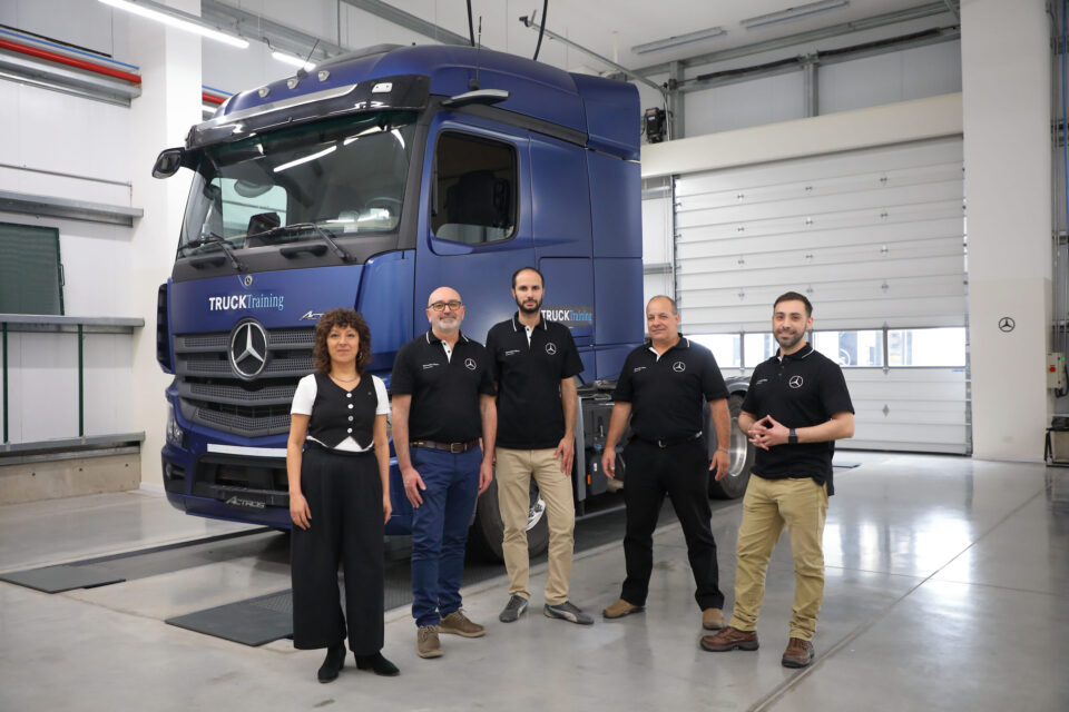 Mercedes-Benz Camiones y Buses inicia la caravana de capacitación a clientes Truck Training 2024.